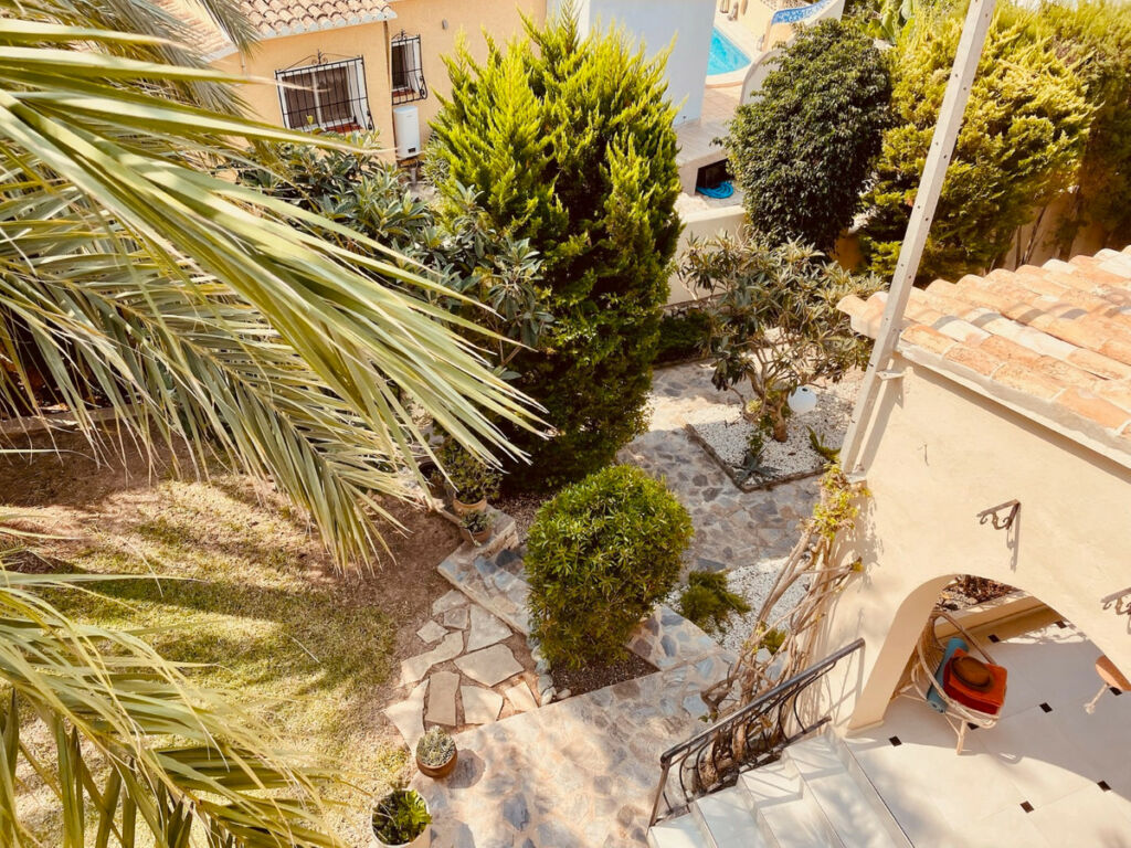 Detached Villa Calpe Alicante - image 13
