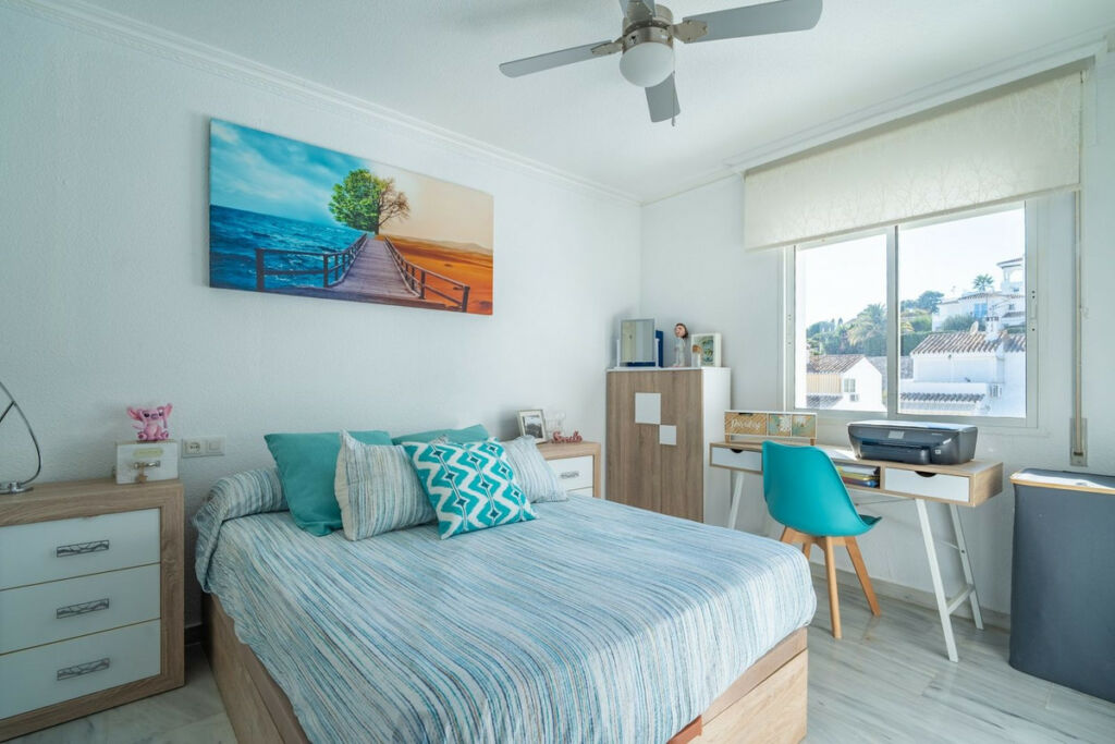 Duplex Benalmadena Málaga - image 13