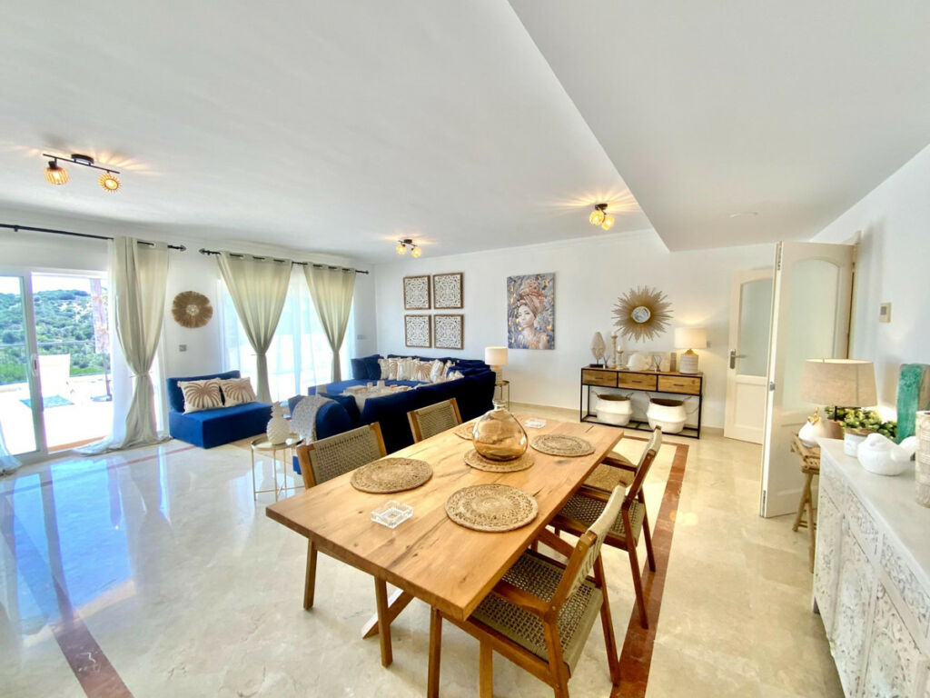 Middle Floor Apartment San Roque Club Cádiz - image 13