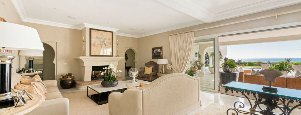 Detached Villa Los Monteros Málaga - image 13