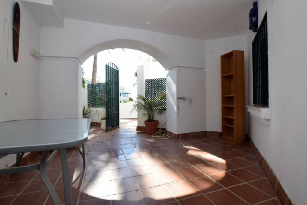 Ground Floor Apartment San Pedro de Alcántara Málaga - image 13
