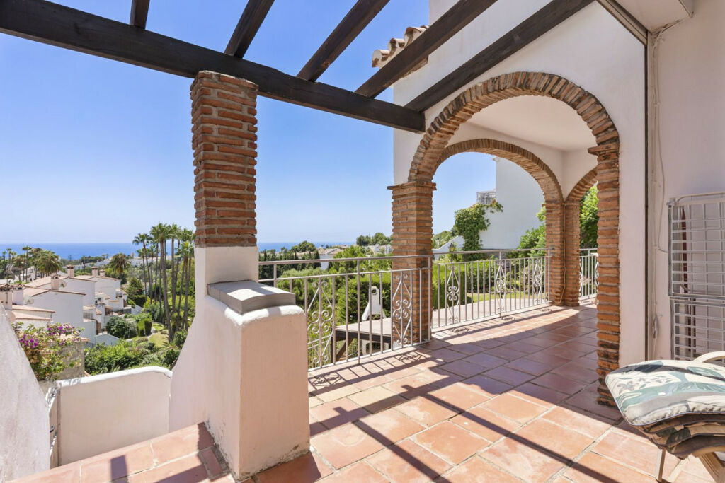 Semi-Detached House Calahonda Málaga - image 13