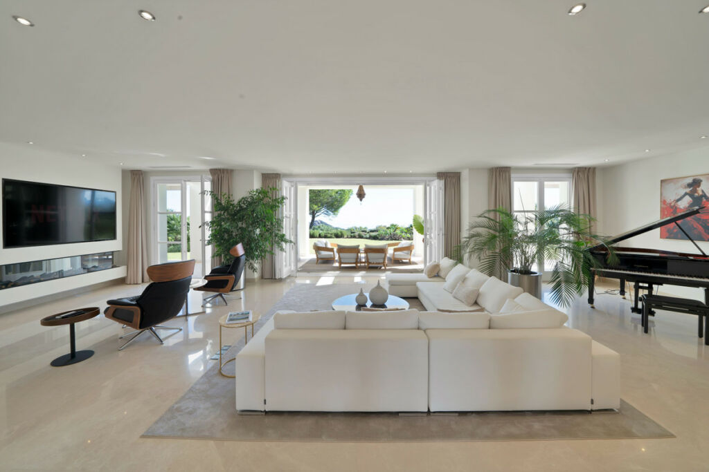 Detached Villa La Zagaleta Málaga - image 13