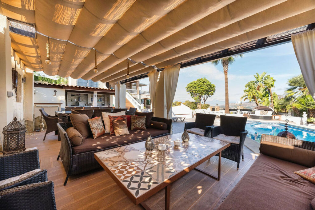 Detached Villa Alhaurín de la Torre Málaga - image 13