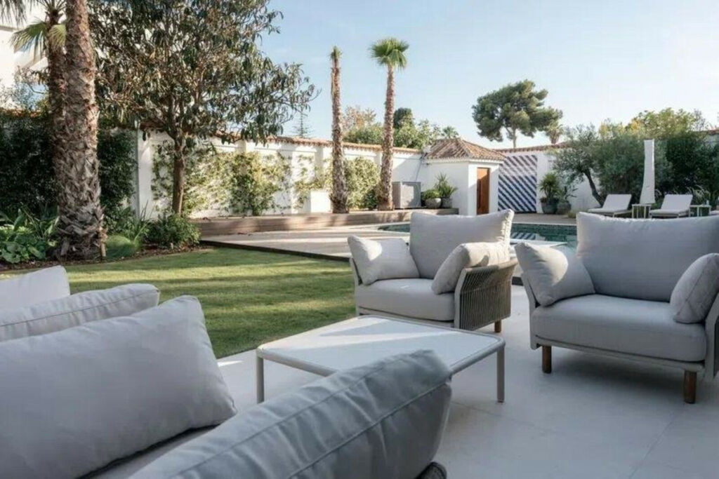Detached Villa Puerto Banús Málaga - image 13