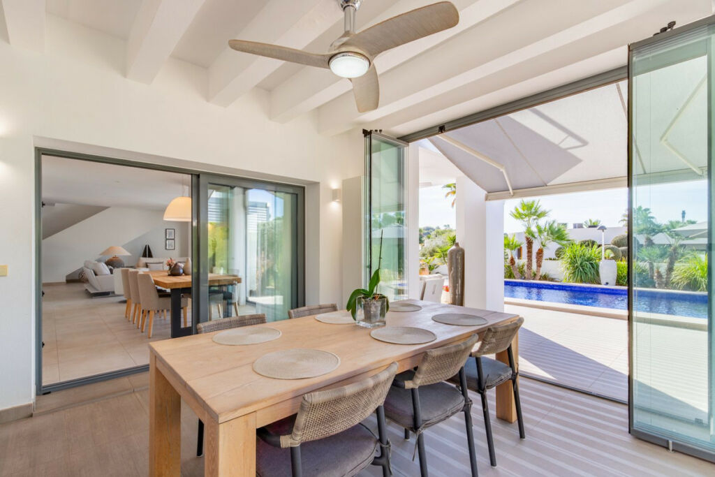 Detached Villa Moraira Alicante - image 13