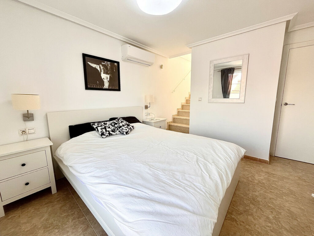 Townhouse La Mata Alicante - image 13
