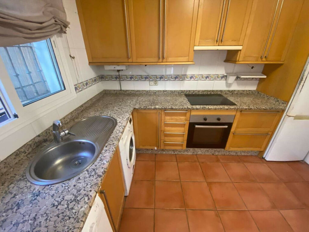 Townhouse Fuengirola Málaga - image 13