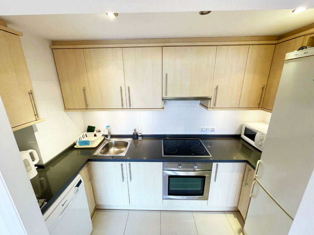 Middle Floor Apartment Calpe Alicante - image 13