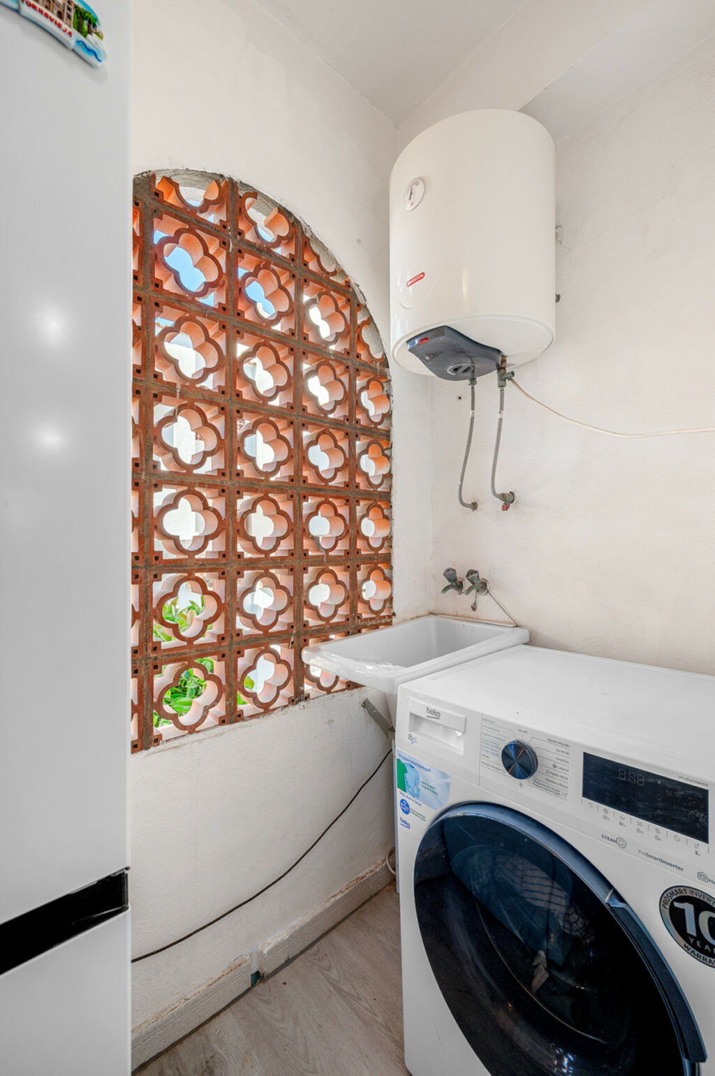 Middle Floor Apartment Torrevieja Alicante - image 13