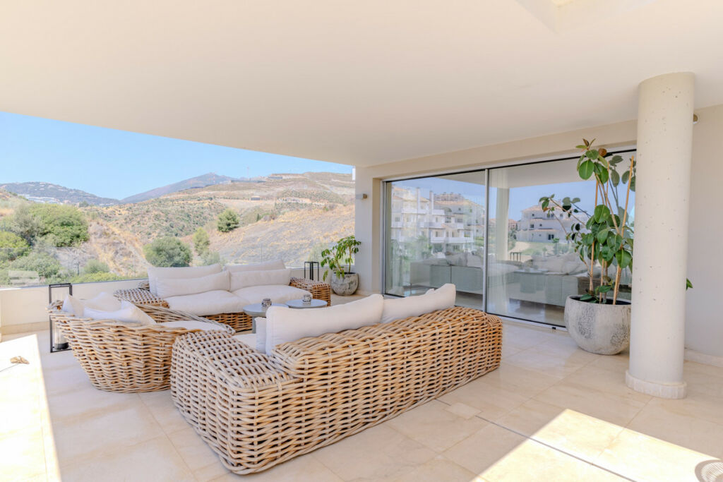 Duplex Nueva Andalucía Málaga - image 13