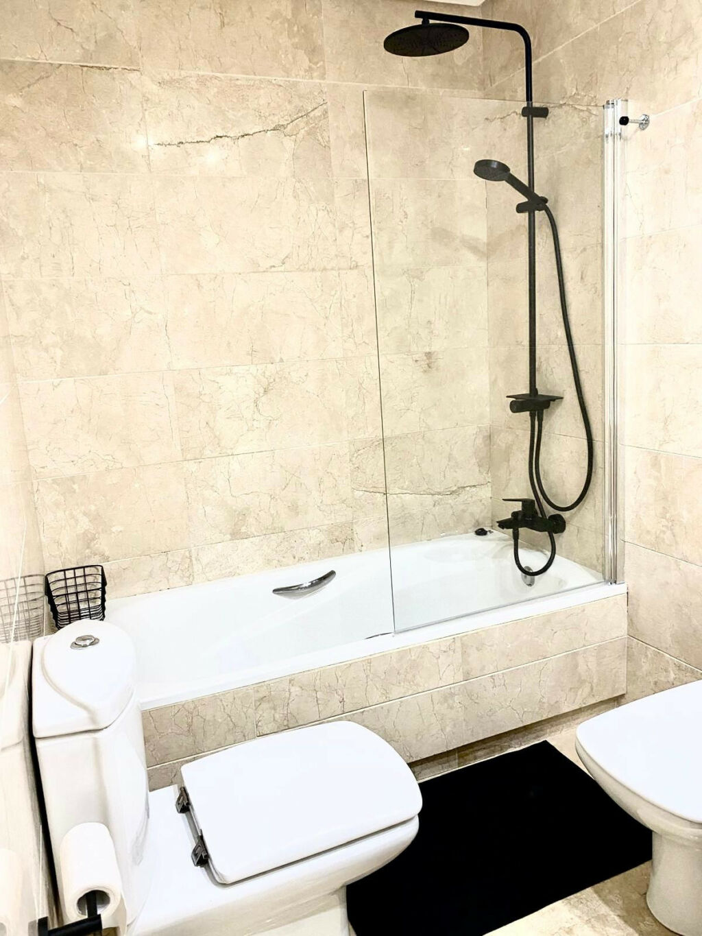 Ground Floor Apartment The Golden Mile Málaga - image 13