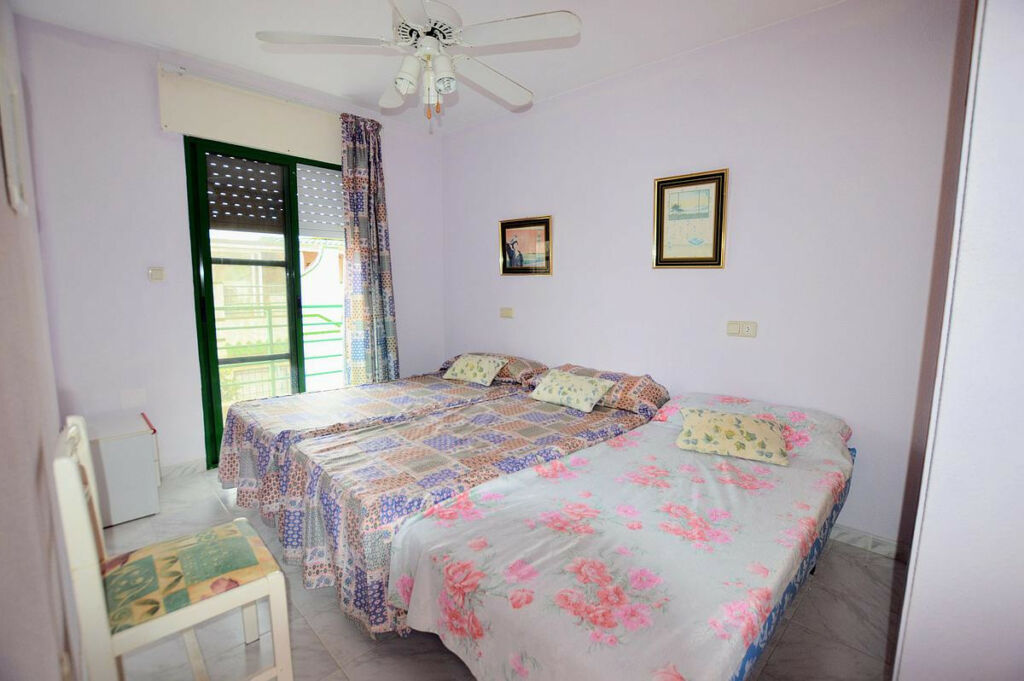 Semi-Detached House Punta Prima Alicante - image 13