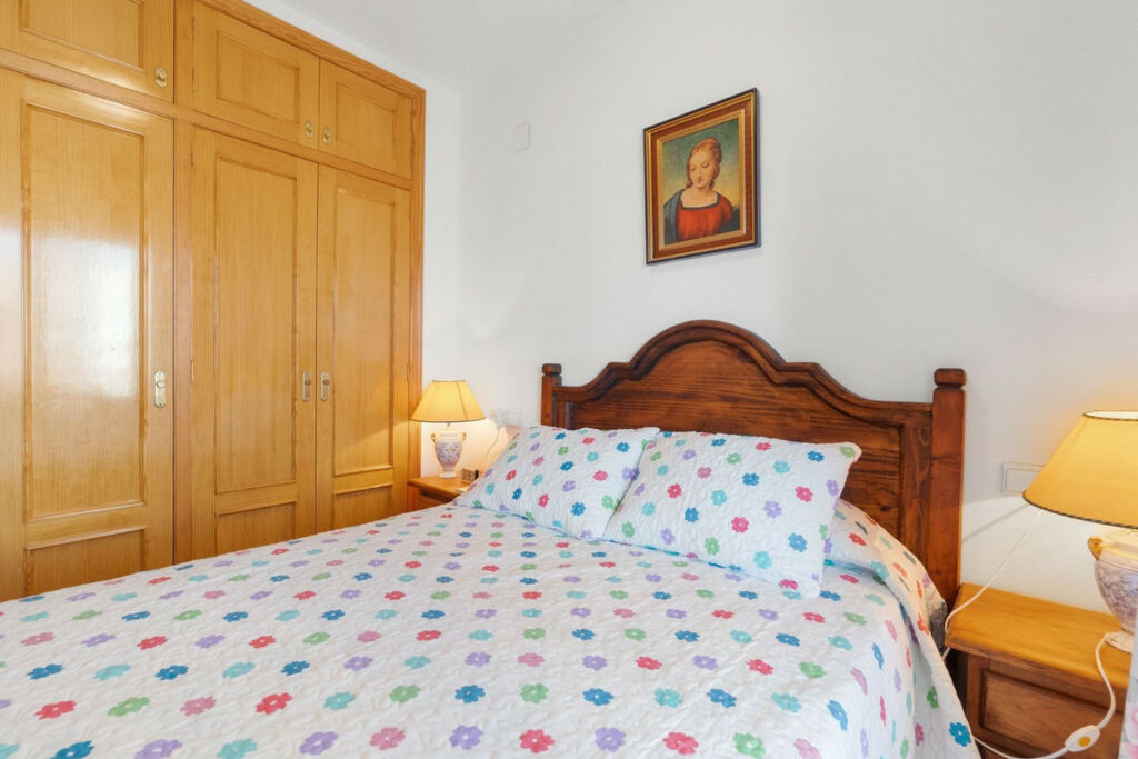 Middle Floor Apartment Campoamor Alicante - image 13