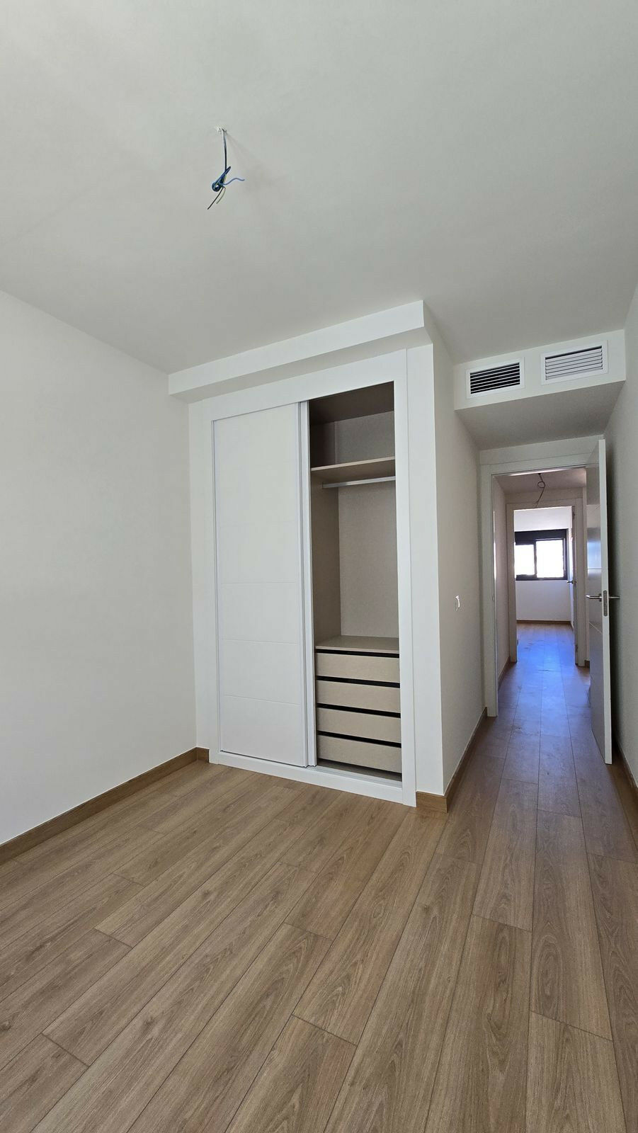 Middle Floor Apartment Fuengirola Málaga - image 13