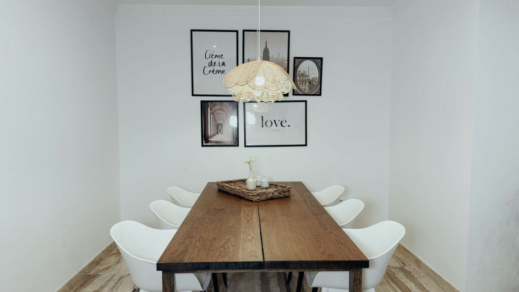 Middle Floor Apartment Estepona Málaga - image 13