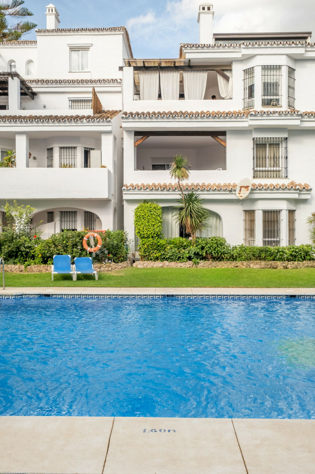 Penthouse Duplex Nueva Andalucía Málaga - image 13