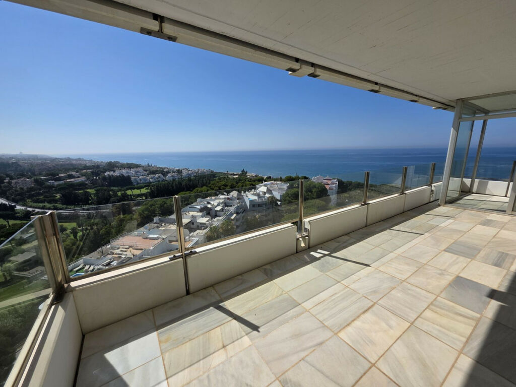 Middle Floor Apartment Marbella Málaga - image 13