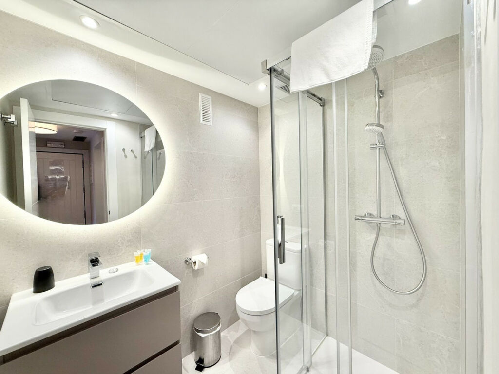 Ground Floor Apartment Benahavís Málaga - image 12