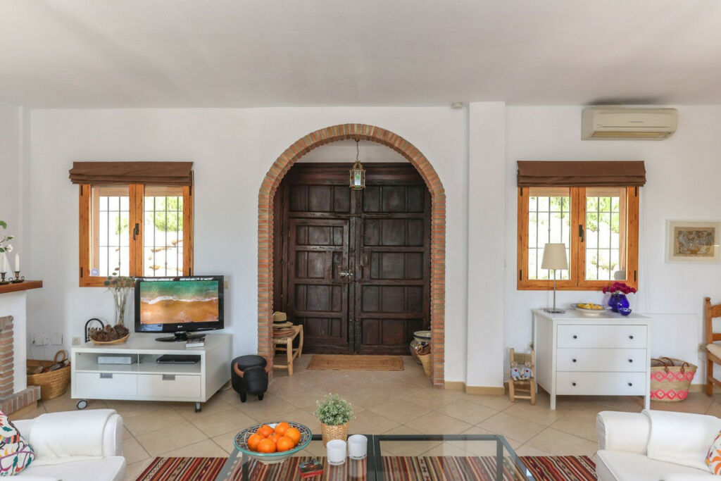 Detached Villa Alora Málaga - image 13