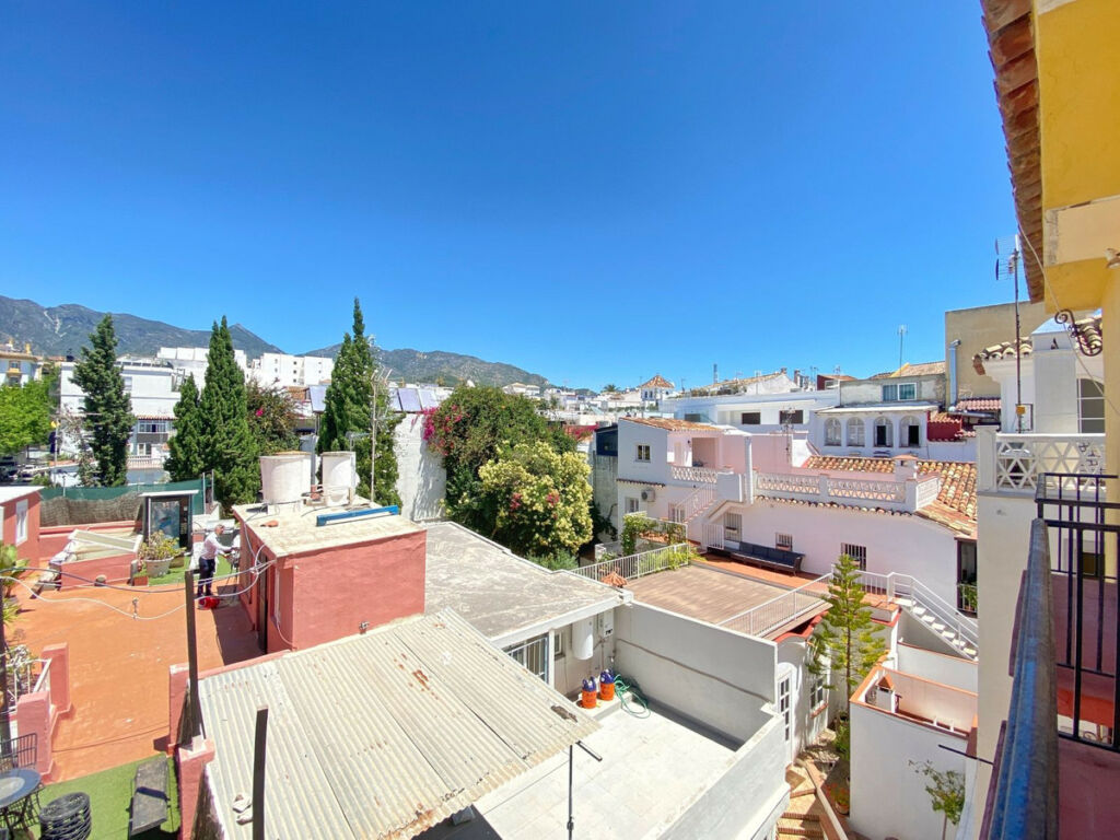 Top Floor Apartment Marbella Málaga - image 14