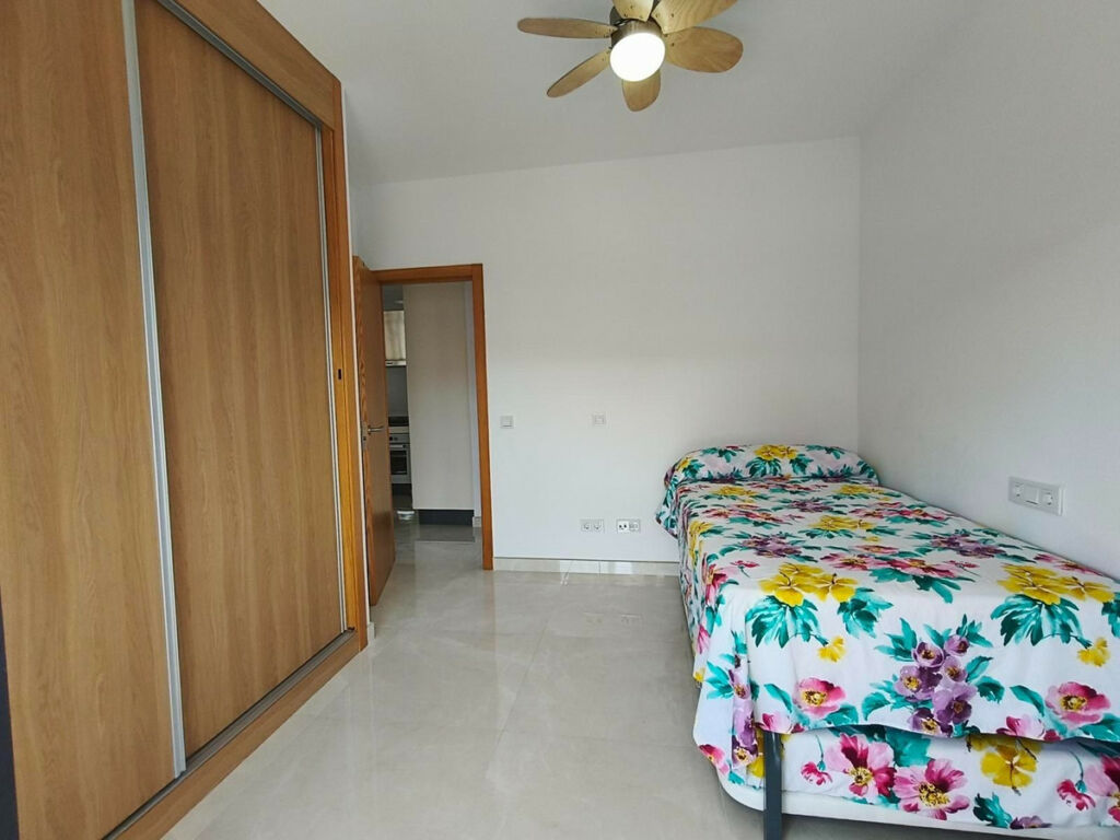 Middle Floor Apartment San Luis de Sabinillas Málaga - image 14