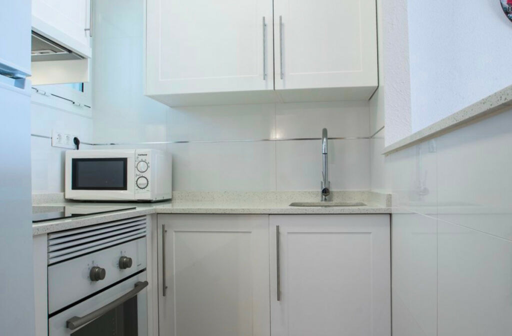 Middle Floor Apartment Benidorm Alicante - image 14