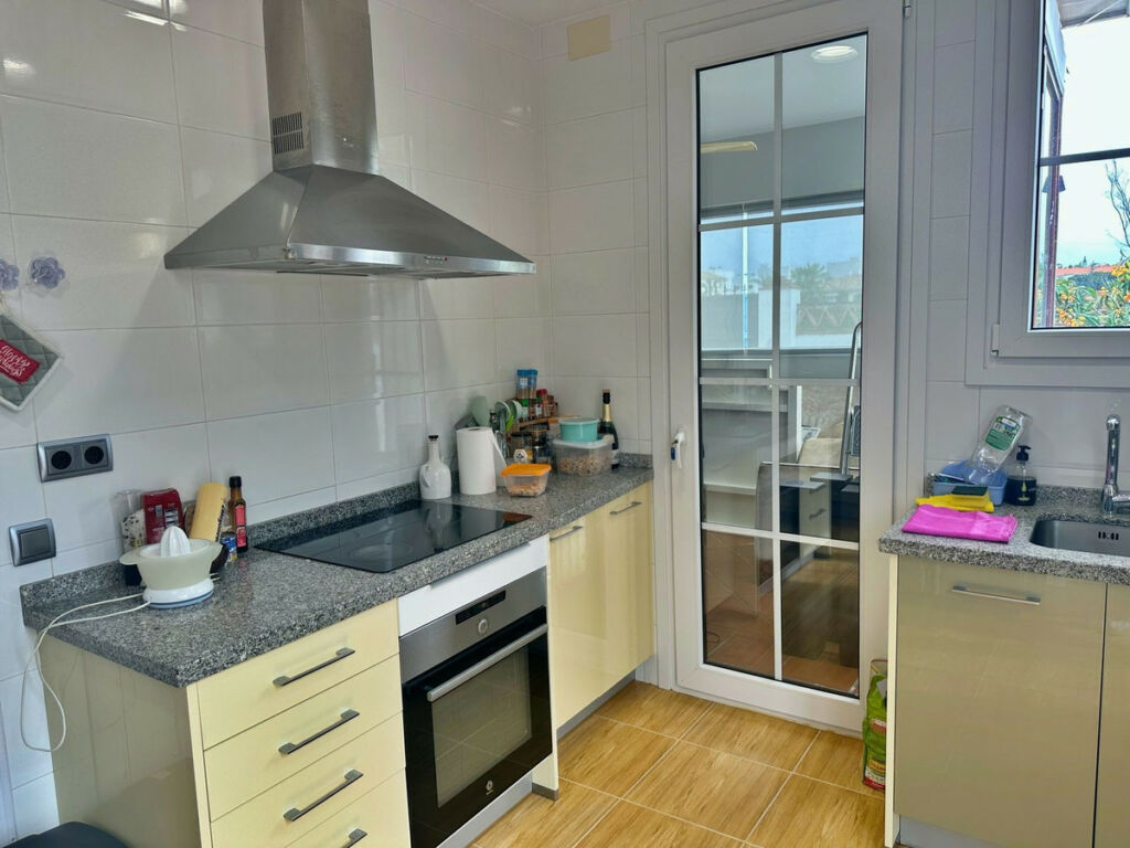 Detached Villa Selwo Málaga - image 14