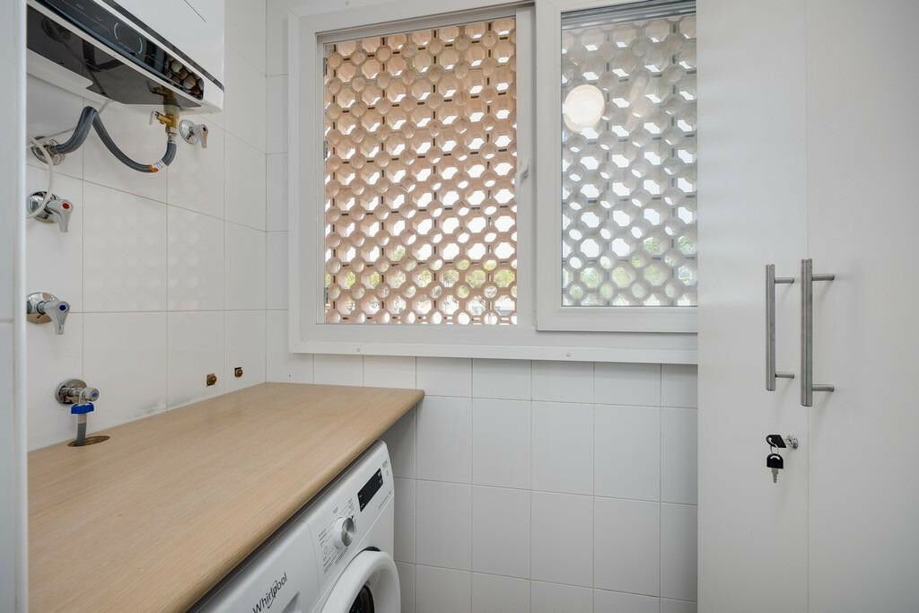 Middle Floor Apartment Campoamor Alicante - image 14