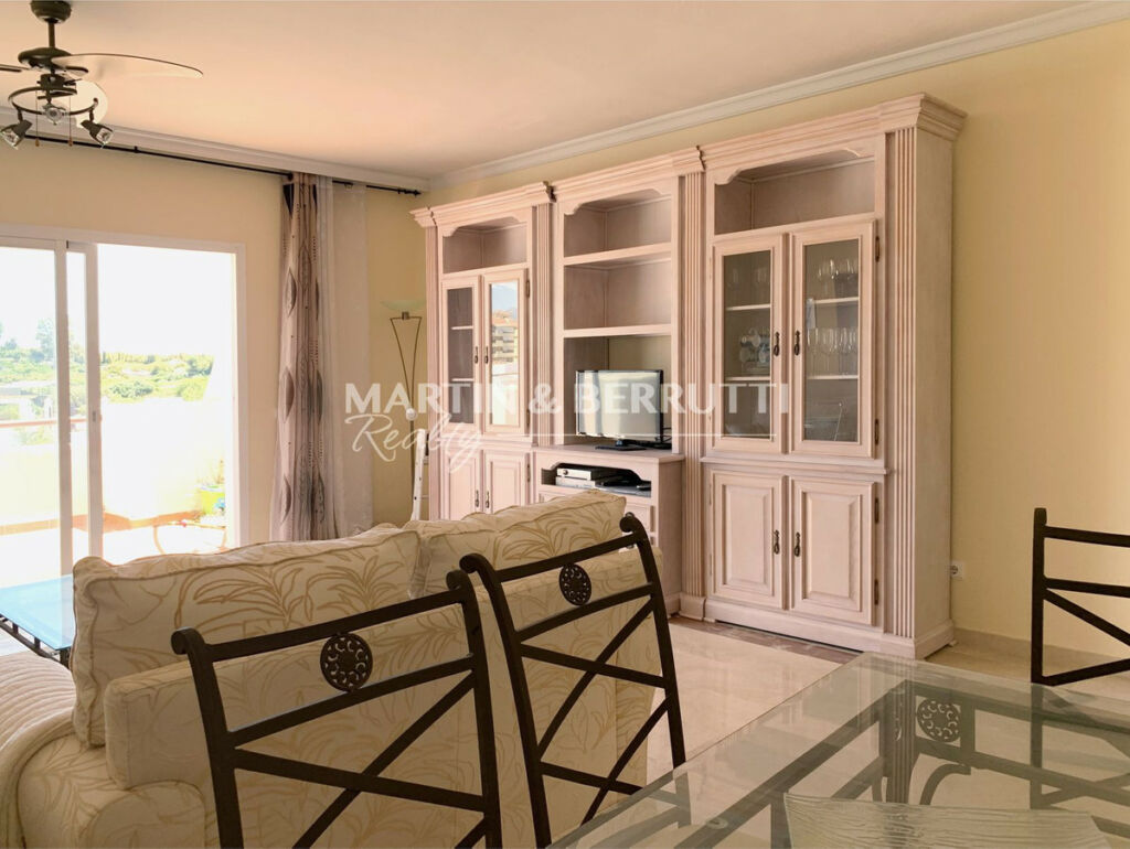 Penthouse Duplex Selwo Málaga - image 14