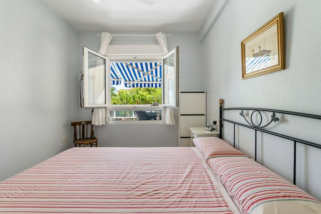 Middle Floor Apartment Orihuela Costa Alicante - image 14