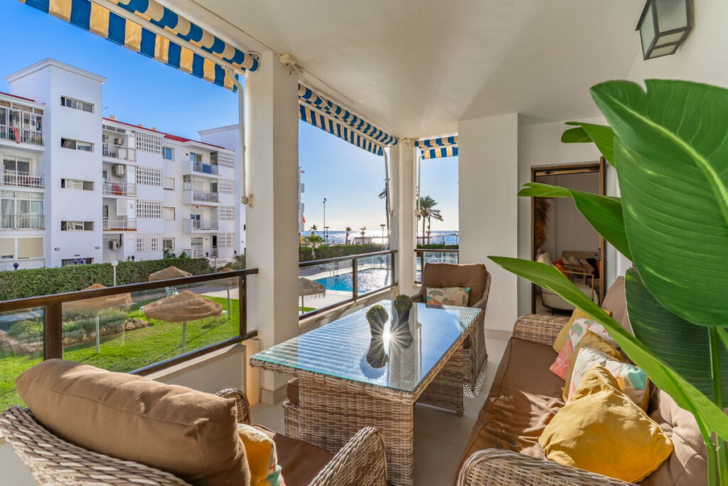Middle Floor Apartment Fuengirola Málaga - image 14