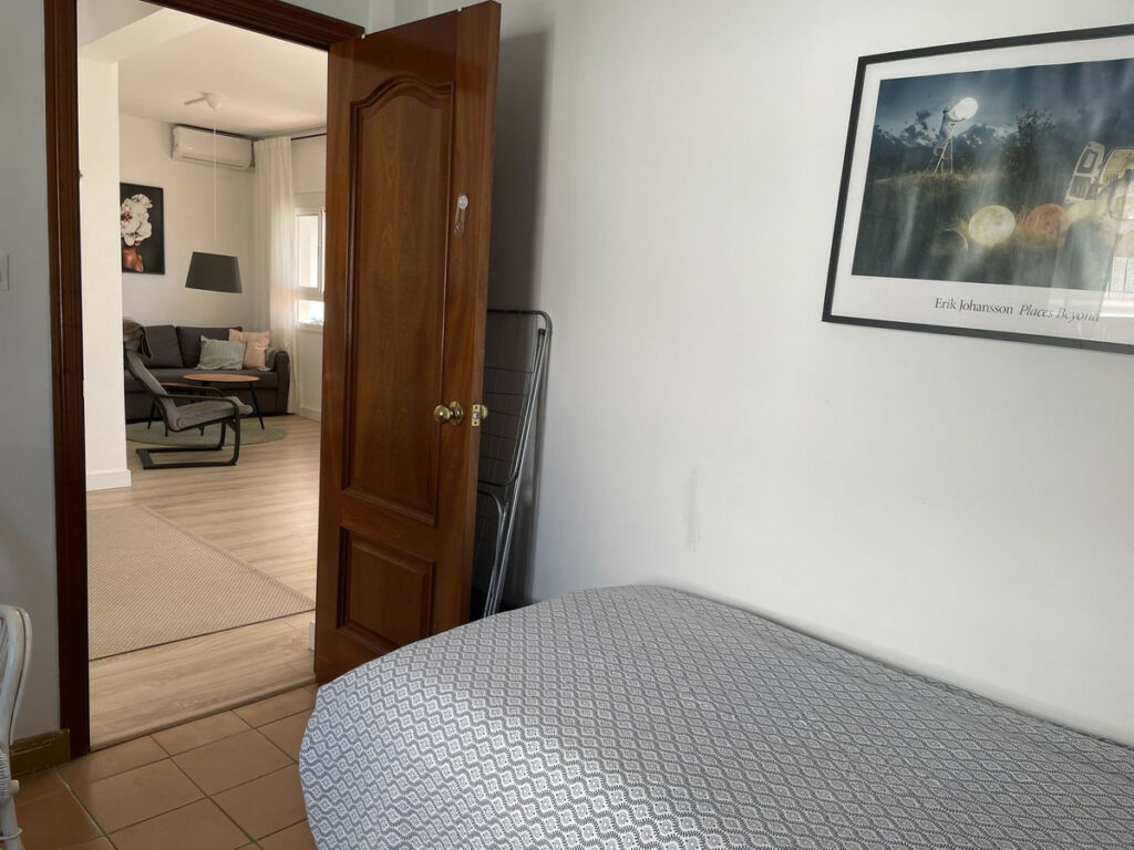 Middle Floor Apartment Estepona Málaga - image 14