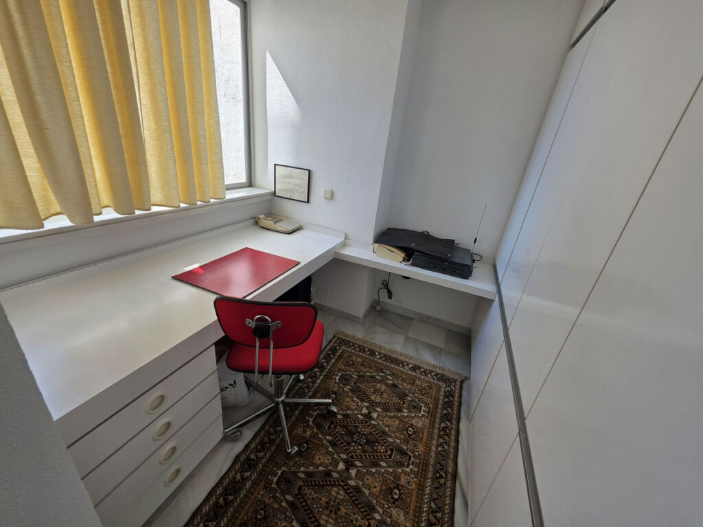 Middle Floor Apartment Marbella Málaga - image 14