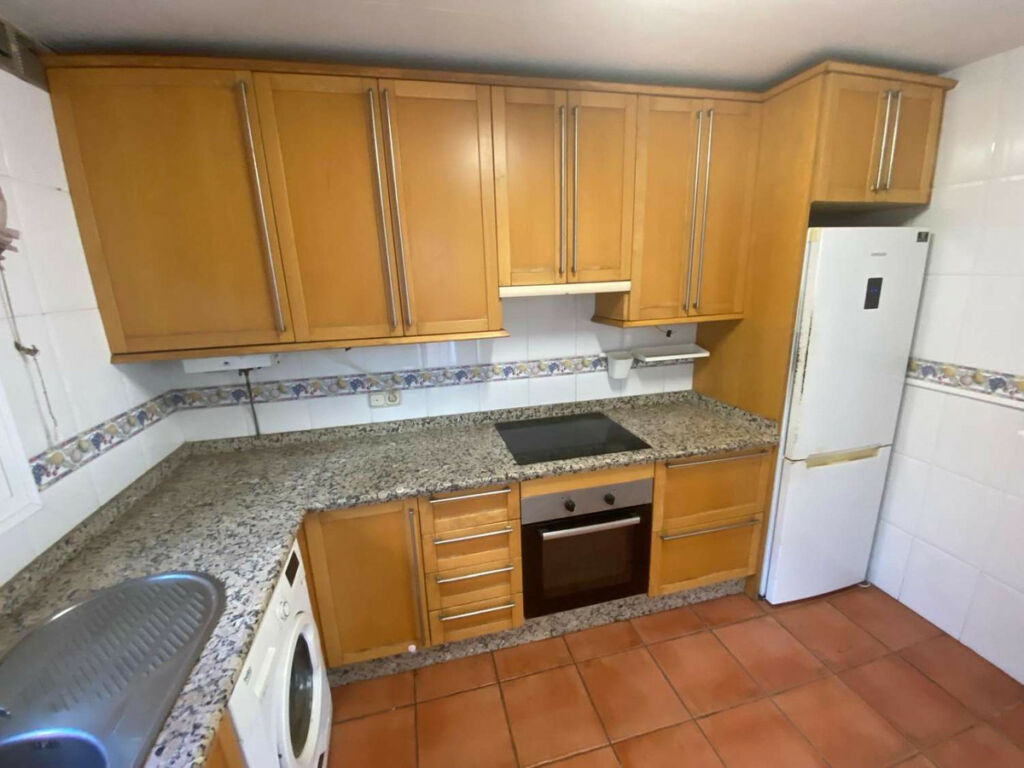 Townhouse Fuengirola Málaga - image 14