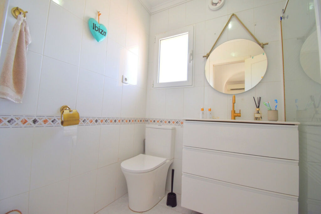 Ground Floor Apartment La Florida Alicante - image 14