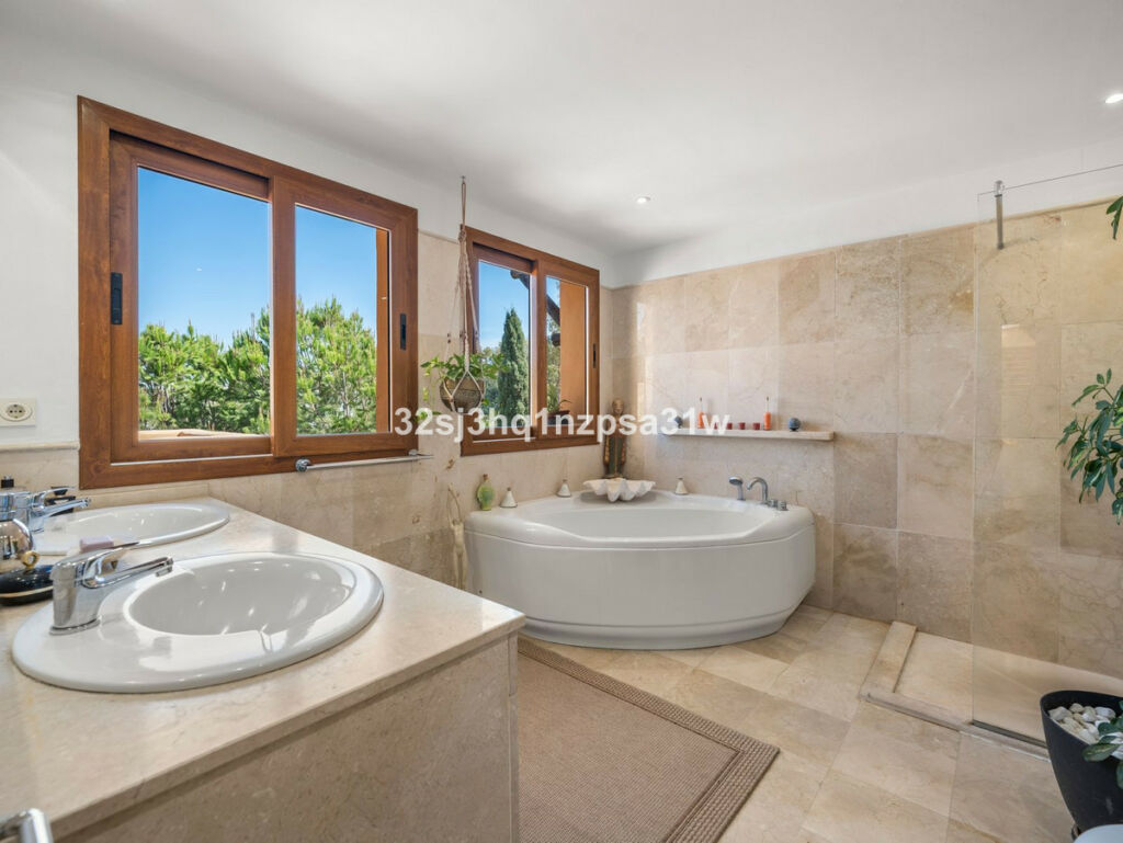 Penthouse Duplex New Golden Mile Málaga - image 14