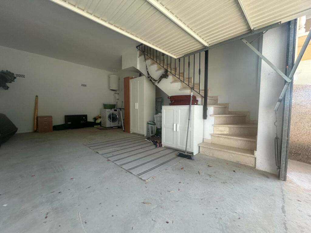 Townhouse Montemar Alicante - image 14