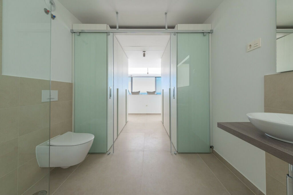 Penthouse Duplex Higueron Málaga - image 14