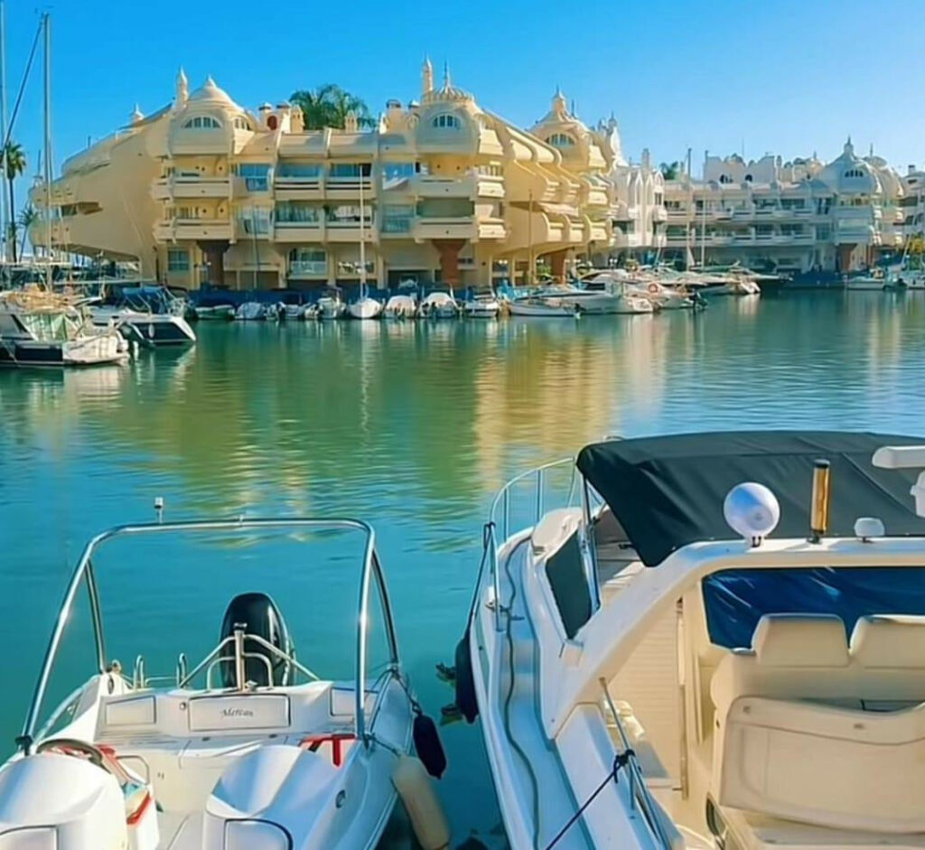 Middle Floor Apartment Benalmadena Costa Málaga - image 14