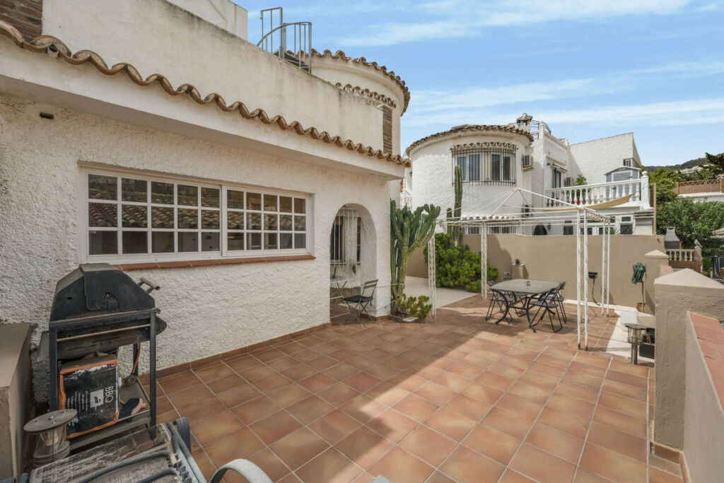 Townhouse Benalmadena Málaga - image 14