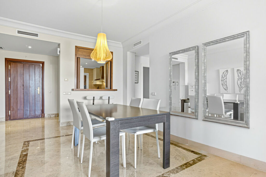 Ground Floor Apartment Nueva Andalucía Málaga - image 14
