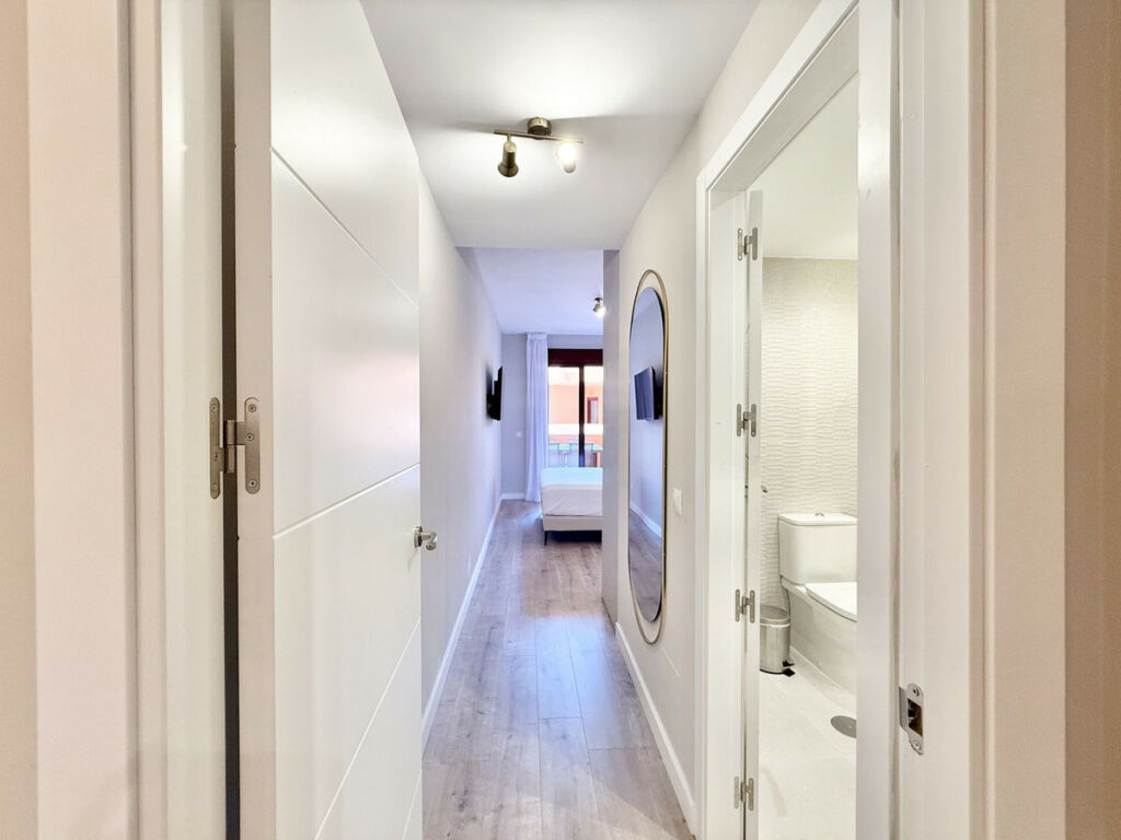 Ground Floor Apartment Benahavís Málaga - image 13