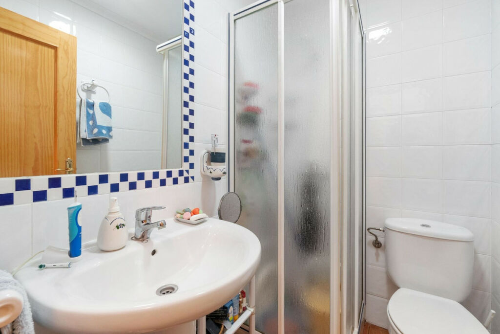 Middle Floor Apartment Campoamor Alicante - image 14