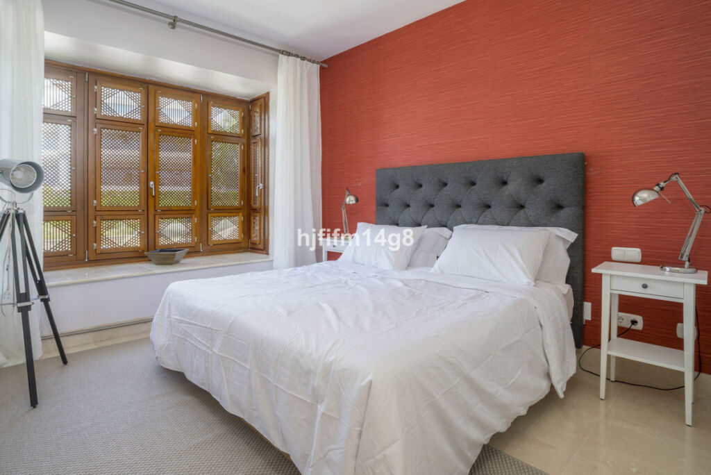 Penthouse Duplex Nueva Andalucía Málaga - image 14