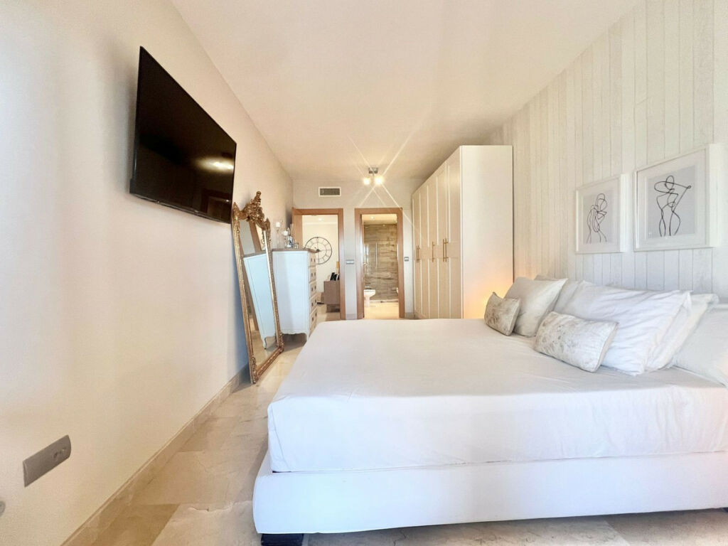 Ground Floor Apartment New Golden Mile Málaga - image 14