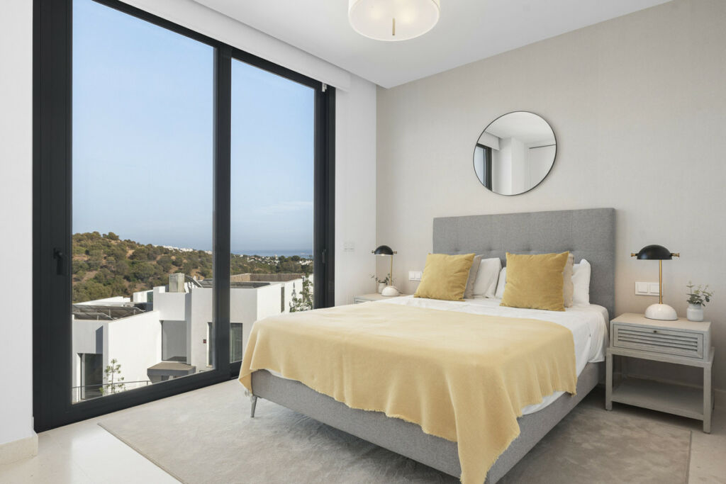 Semi-Detached House Cabopino Málaga - image 14