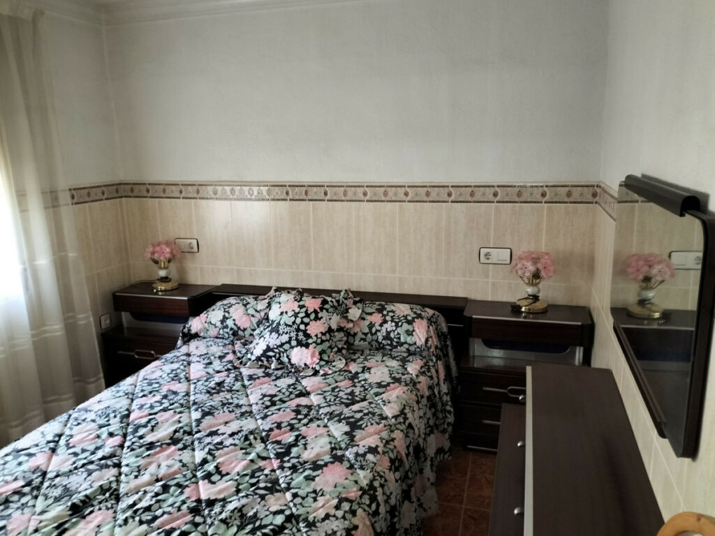Detached Villa Elda Alicante - image 14