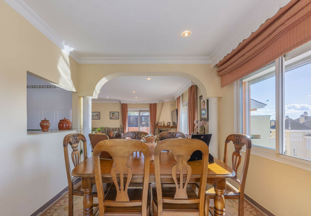 Detached Villa San Pedro de Alcántara Málaga - image 14