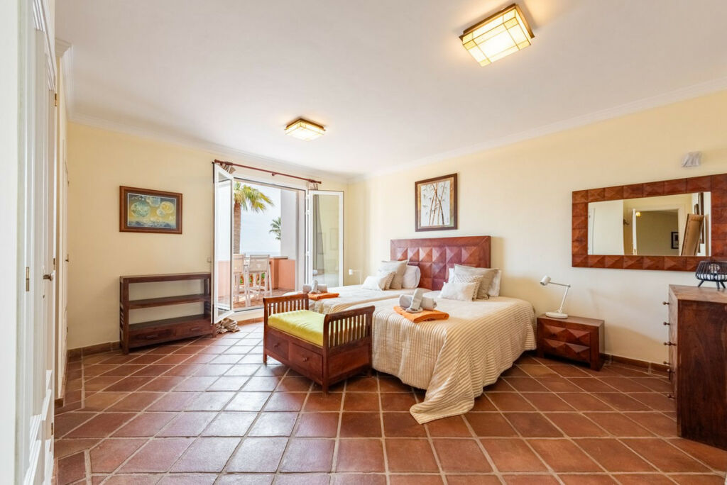 Semi-Detached House Casares Playa Málaga - image 14